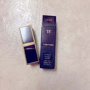 Tom Ford Boys & Girls Lipstick 08